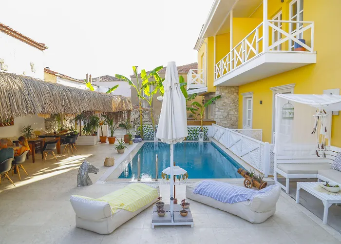 Hotel Adacan Alaçatı *