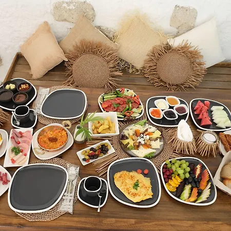 Adacan Alaçatı * Çeşme